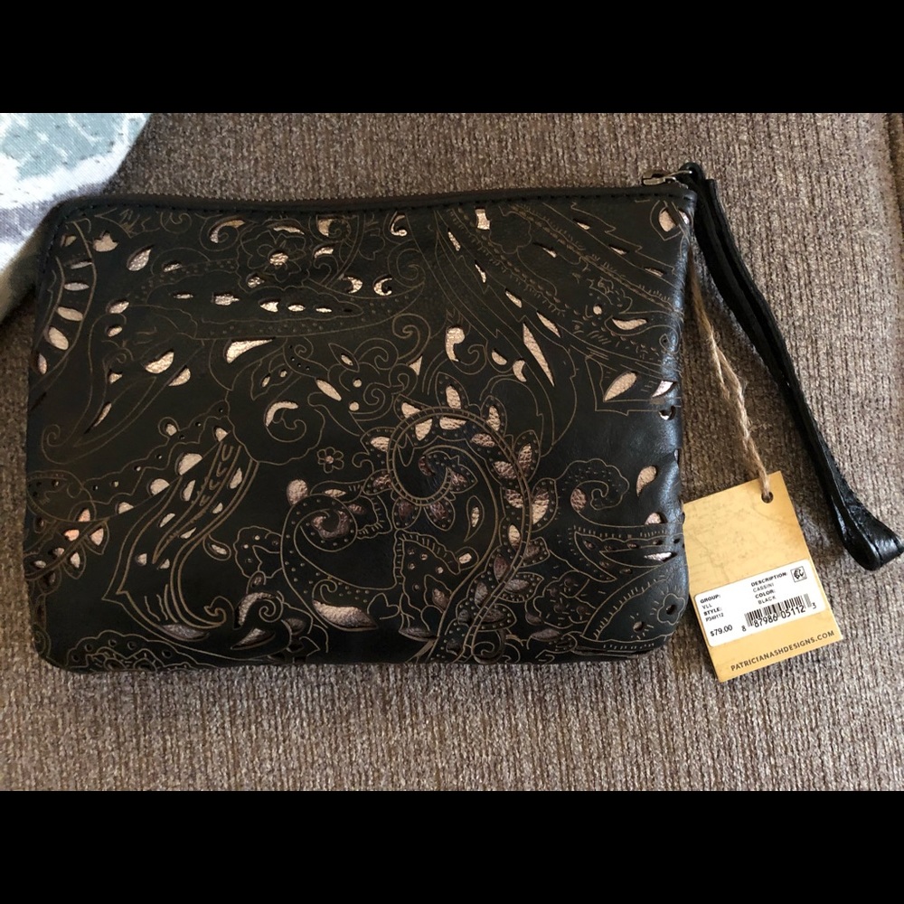 Patricia Nash wristlet